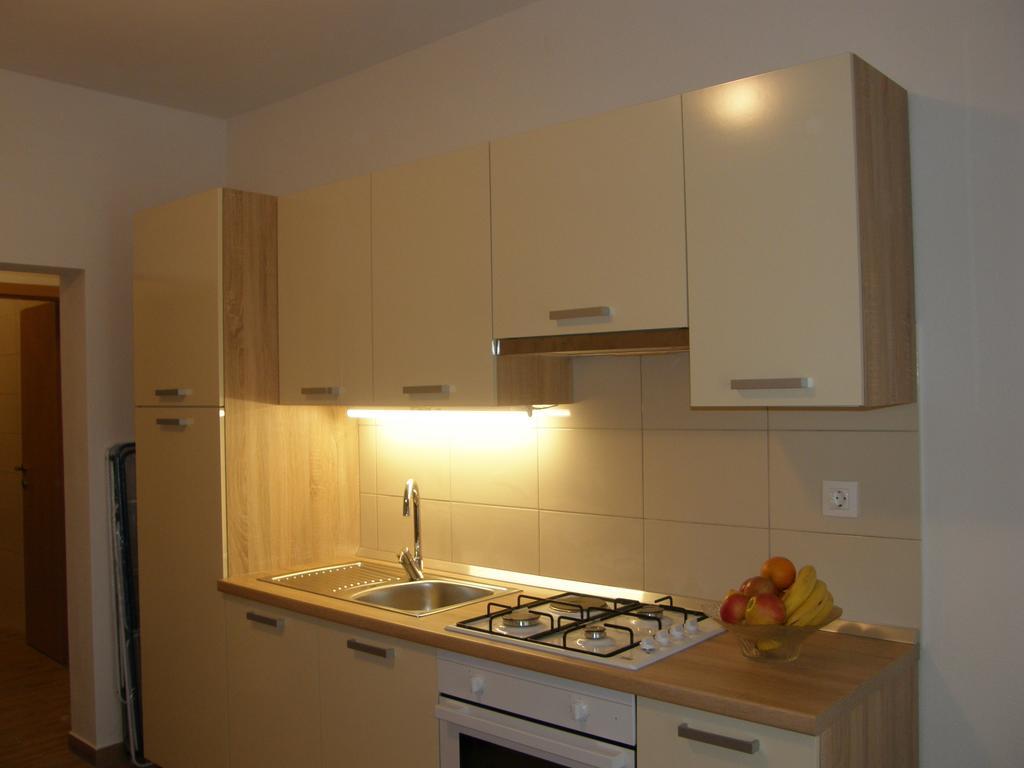 Apartments Marino Повляна Экстерьер фото